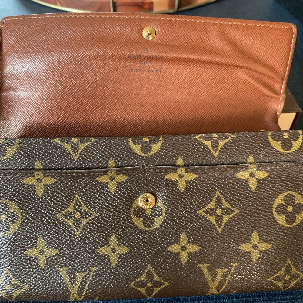 💯 Authentic Monogram wallet-Used - Picture 4 of 8